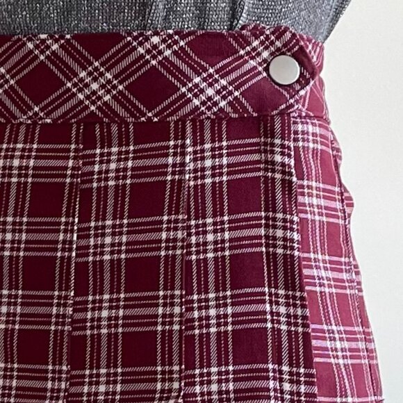 Divided By H&M - Plaid Pleated Mini Skirt - Picture 11 of 15